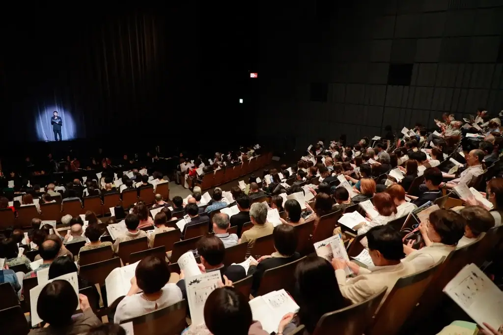 アーリドラーテ公演　客席の様子